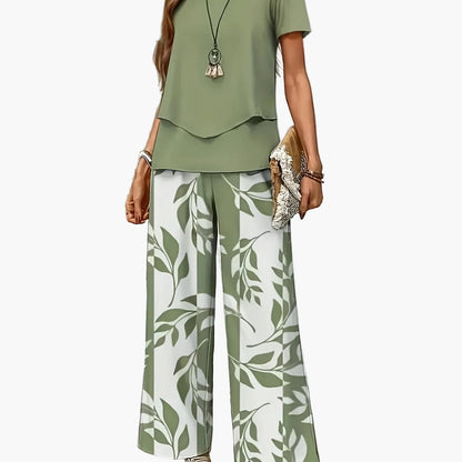 Women's Elegant Two-Piece Set with Short-Sleeve Shirt and Wide-Leg Pants, Floral, Perfect for Everyday and Vacation