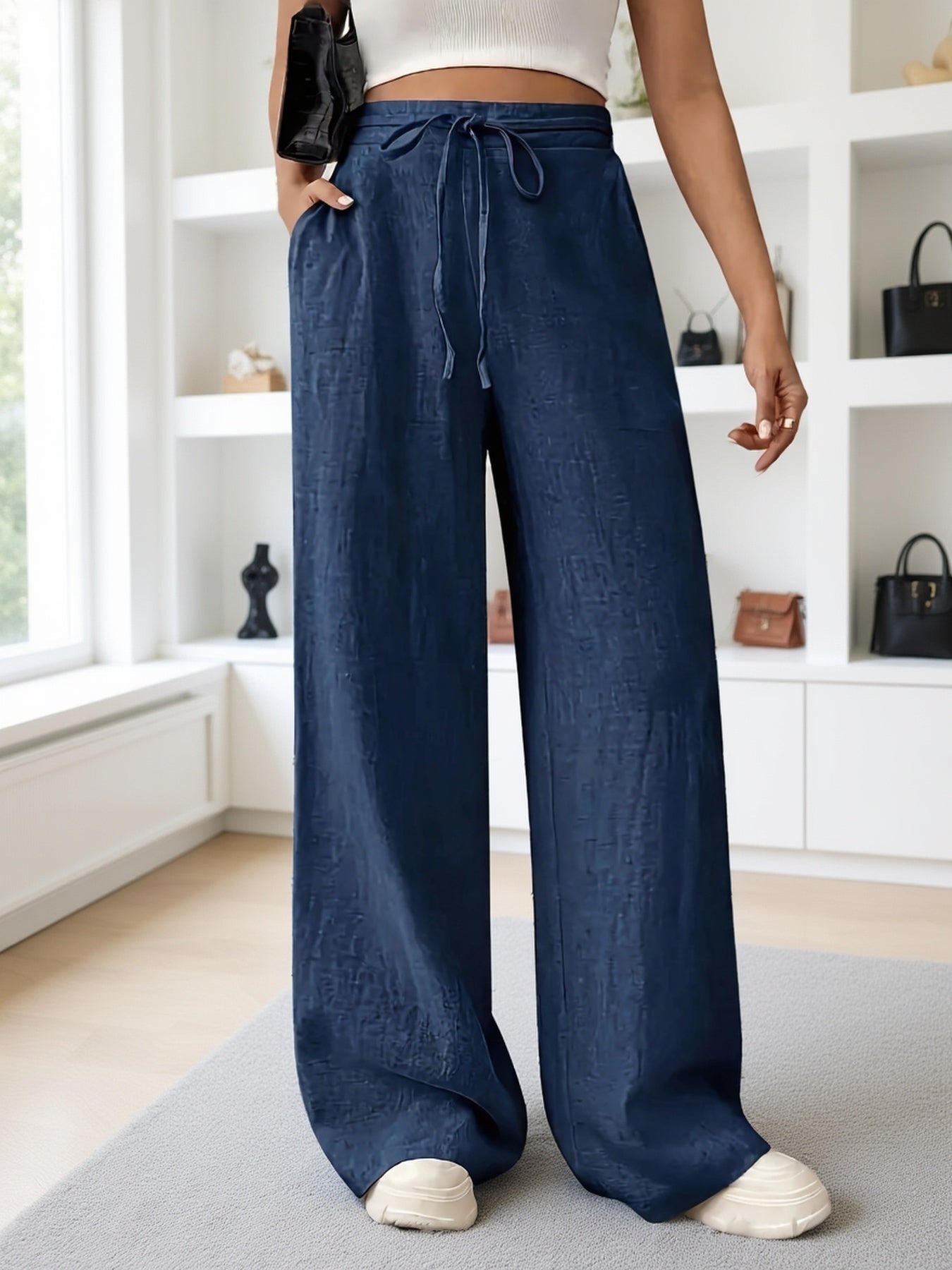 Women's Wide-Leg Pants with Drawstring – Casual Leisurewear for Everyday and Weekends