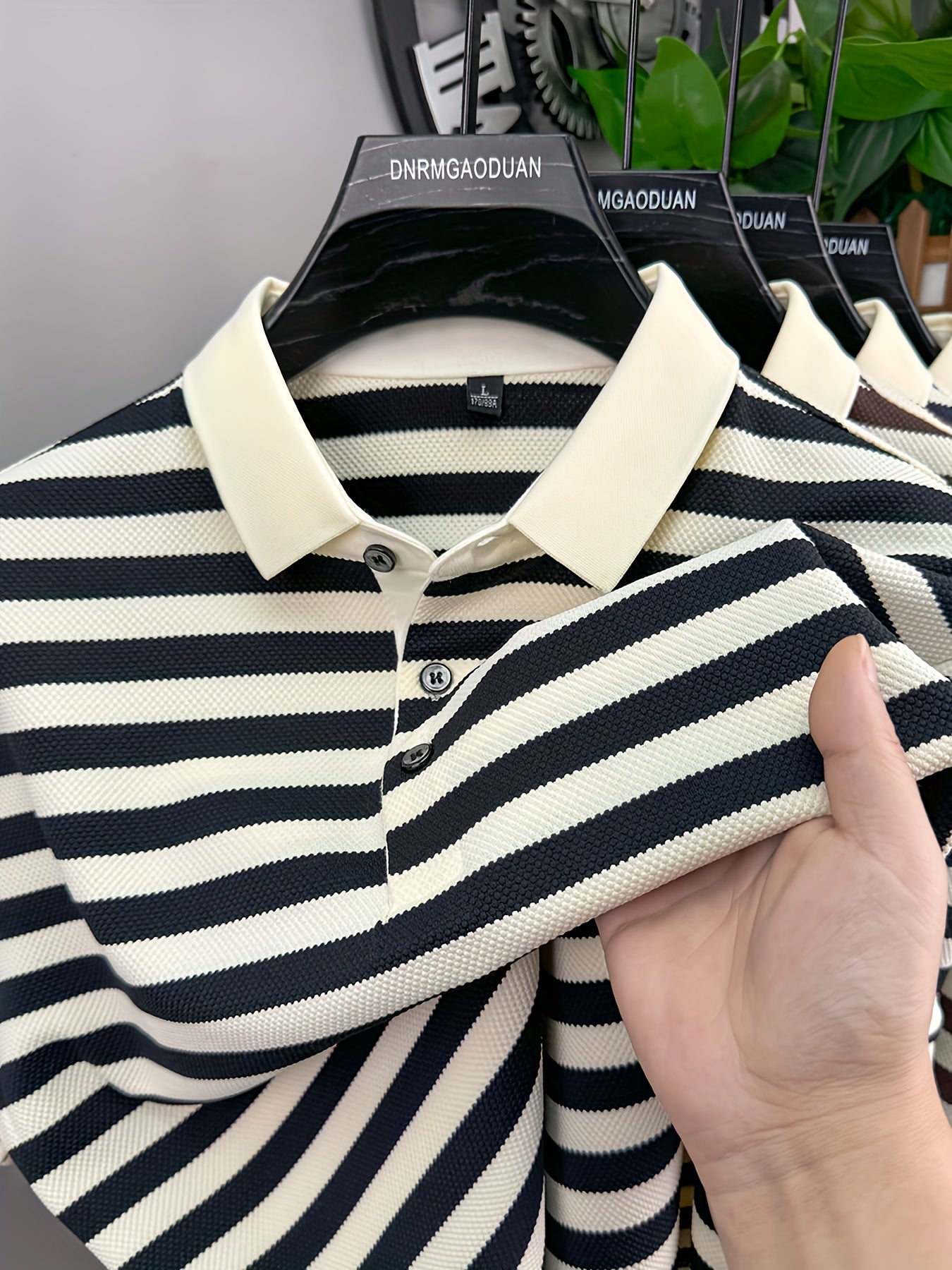 Men's polo shirt with maritime stripes – Classic casual style for everyday and leisure