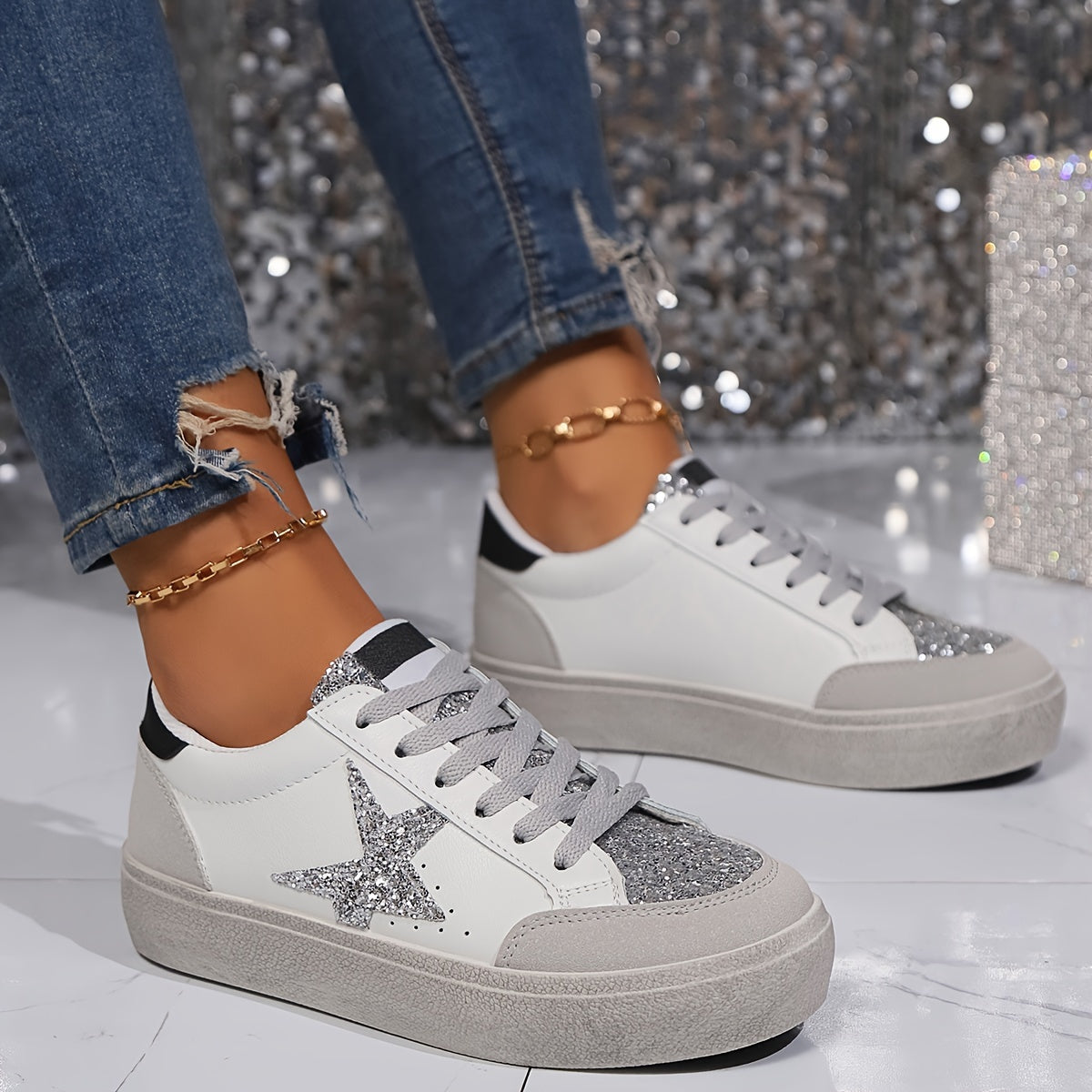 Damen Sneaker im Casual Stil mit Glitzerstern – Modische Freizeitschuhe für Alltag und Streetwear