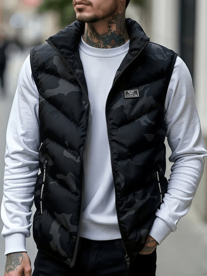 Men's quilted vest with stand-up collar & camouflage pattern