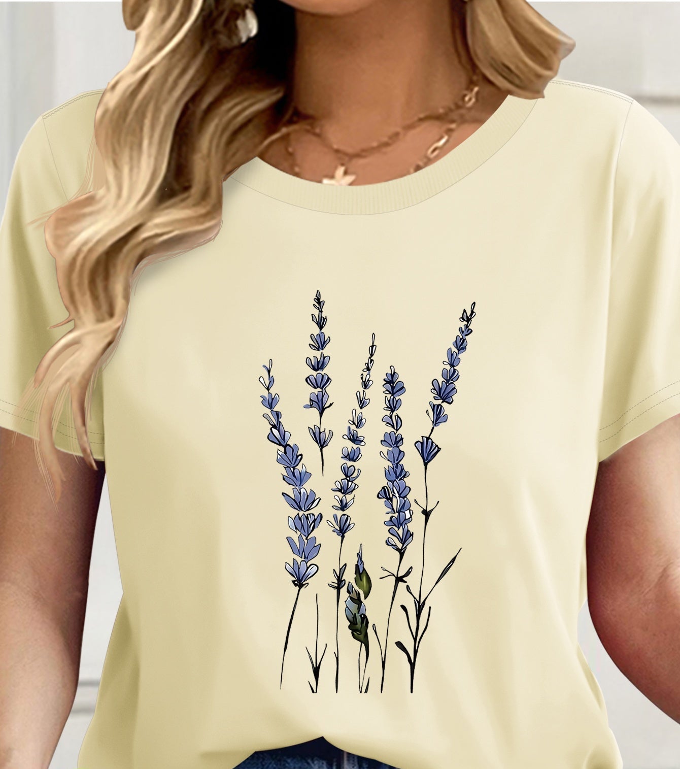 Women's T-shirt with Wildflower Print – Modern Casual Shirt with Floral Illustration, Short Sleeve, Ideal for Everyday & Leisure