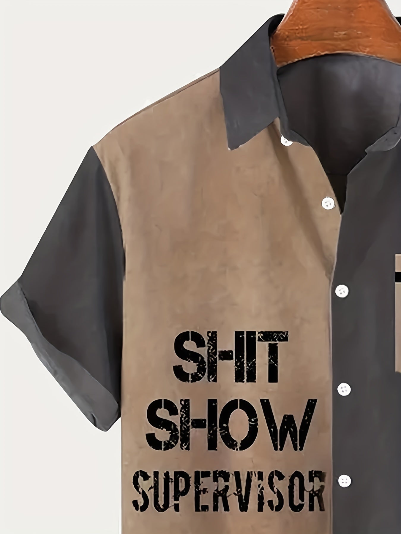 Herren Vintage Hemd mit Aufdruck 'Shit Show Supervisor' – Lustiges Sommer Kurzarmhemd für Erwachsene