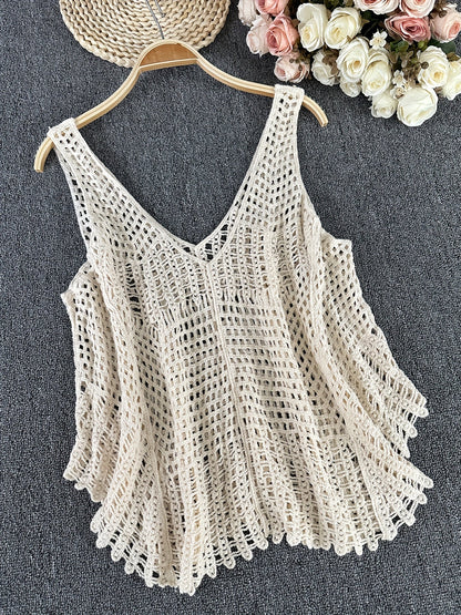 Women's Boho Crochet Top with Tassels and Beads – Casual Summer Vest for Beach and Leisure