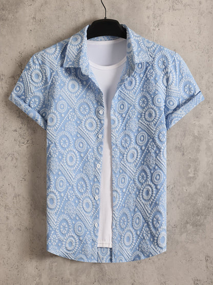 Men's Resort Short-Sleeve Shirt with Modern Medallion Pattern – Stylish Casual Shirt for Summer & Vacation