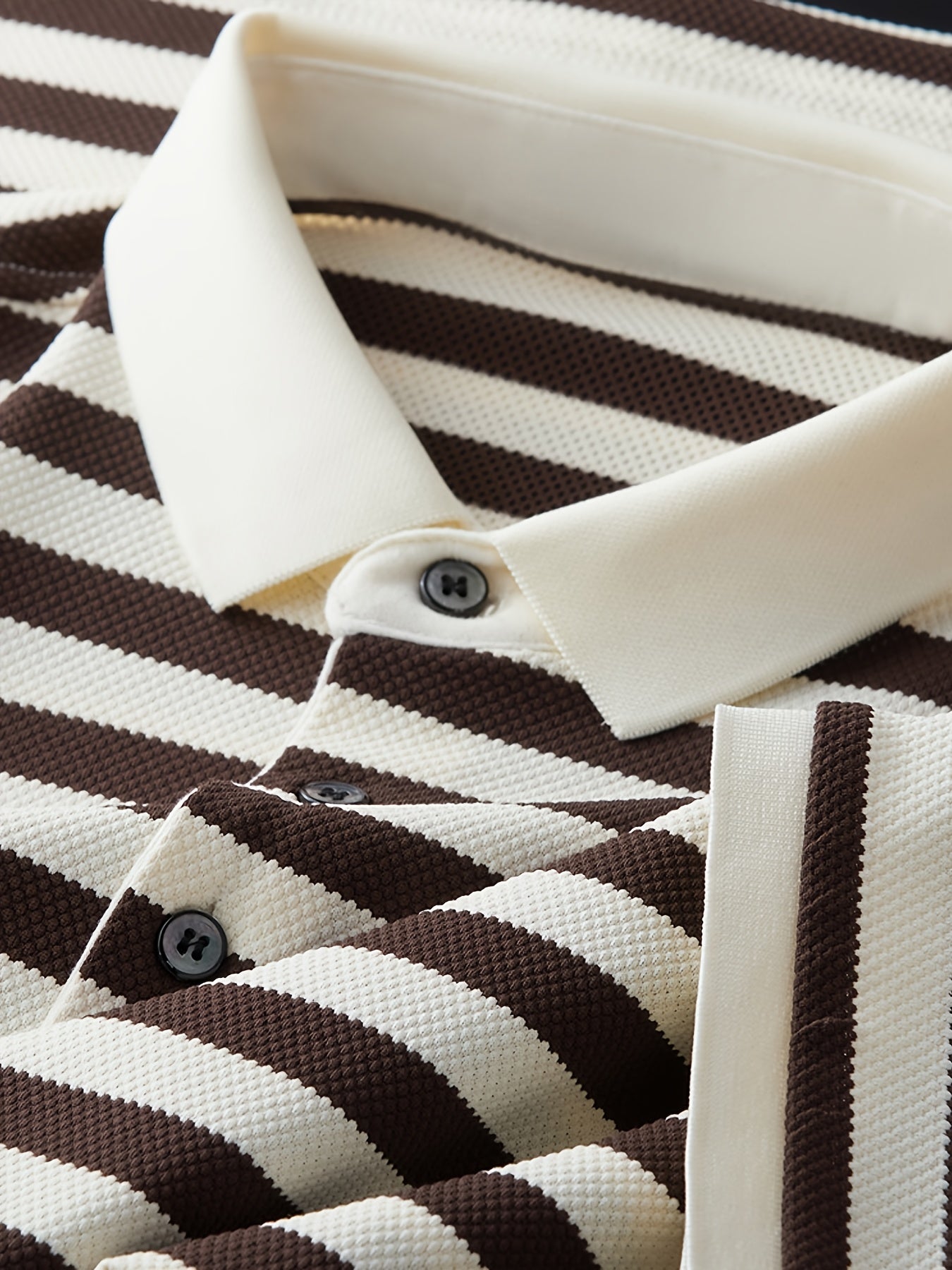 Men's polo shirt with maritime stripes – Classic casual style for everyday and leisure