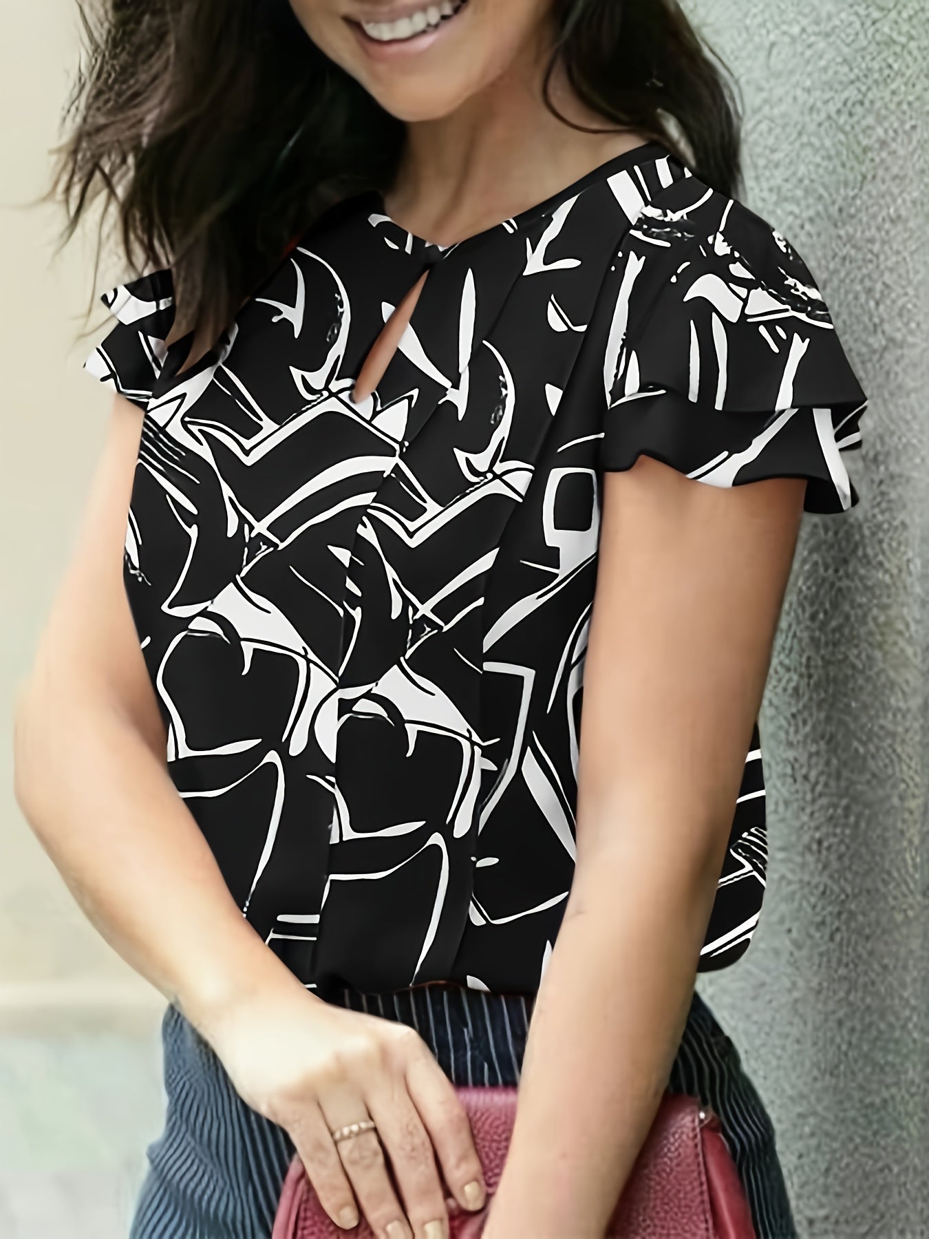 Women's Elegant Blouse with Ruffled Sleeves and Keyhole Neckline – Perfect for Office & Casual Wear
