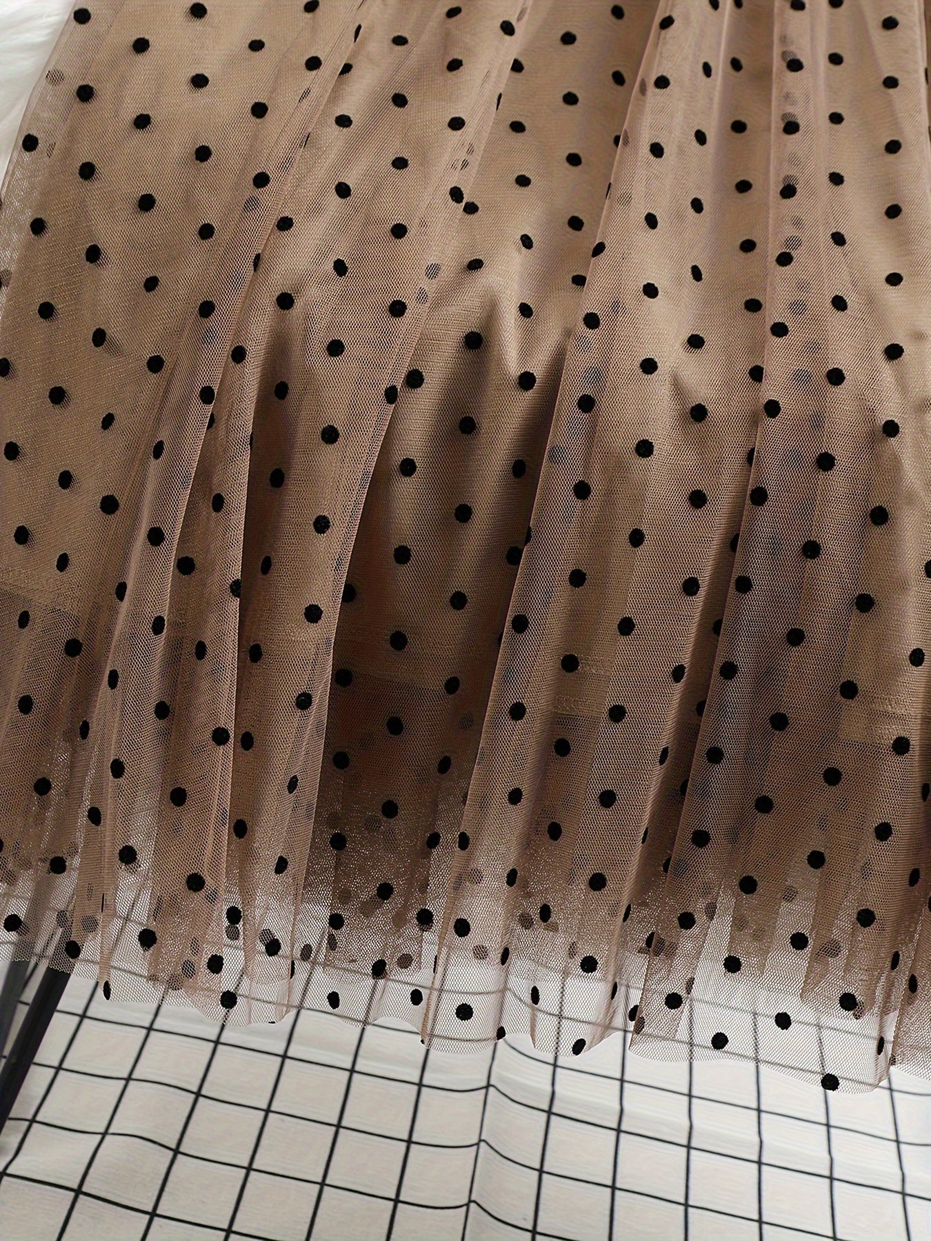Women's Elegant Midi Skirt with Polka Dots and Flared Cut – Perfect for Spring and Summer