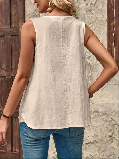 Women's Casual Sleeveless Henley Top with Button Placket – Relaxed Summer Fashion