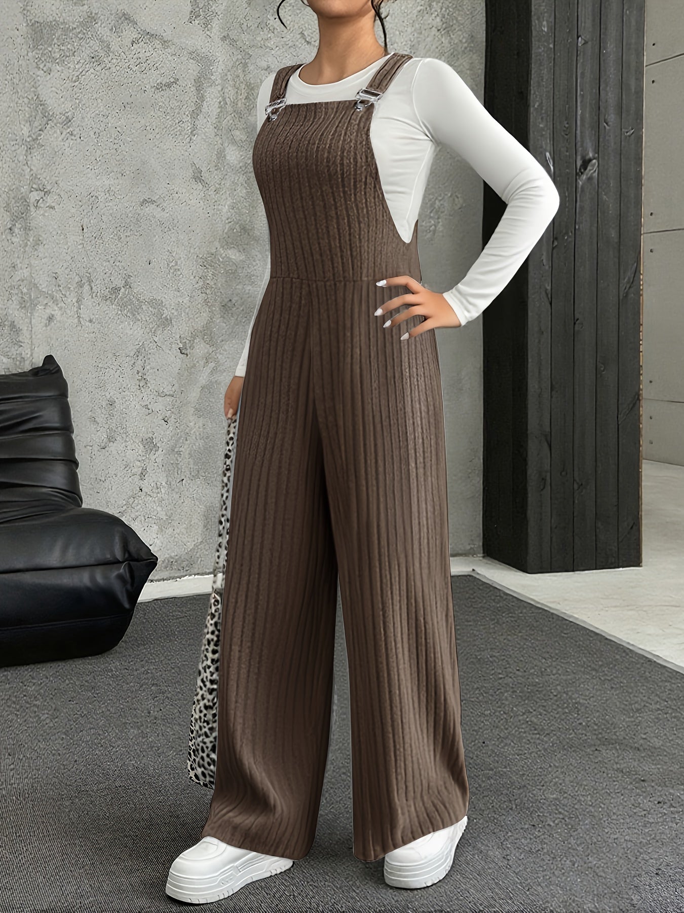 Ribbed women’s jumpsuit with wide legs, gray