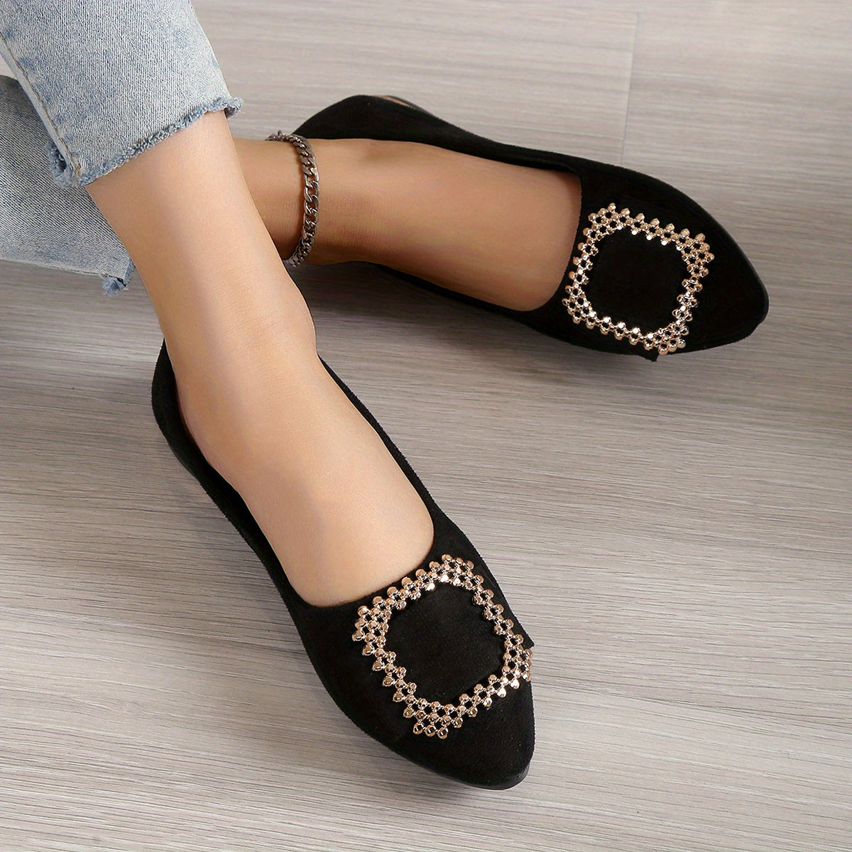 Women's Ballerinas with Rhinestone Decoration and Pointed Toe – Elegant Slip-On Shoes for Everyday and Office Use