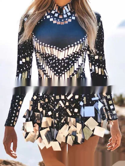 Amelia – Elegant Slim Fit Long Sleeve Short Dress