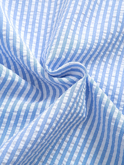 Men's Modern Short-Sleeve Henley with Stand-Up Collar – Striped Casual Shirt for Summer and Everyday Wear