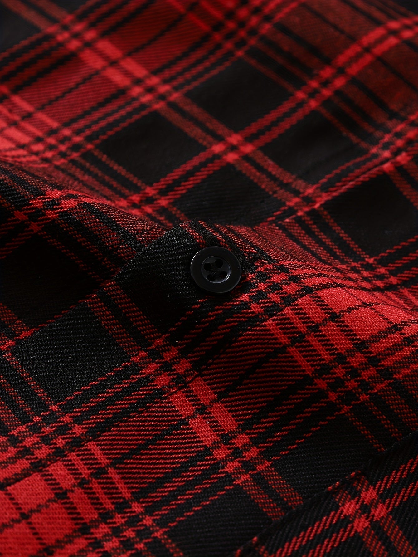 Men's checkered shirt jacket look, black and red grid pattern, hooded, long-sleeved