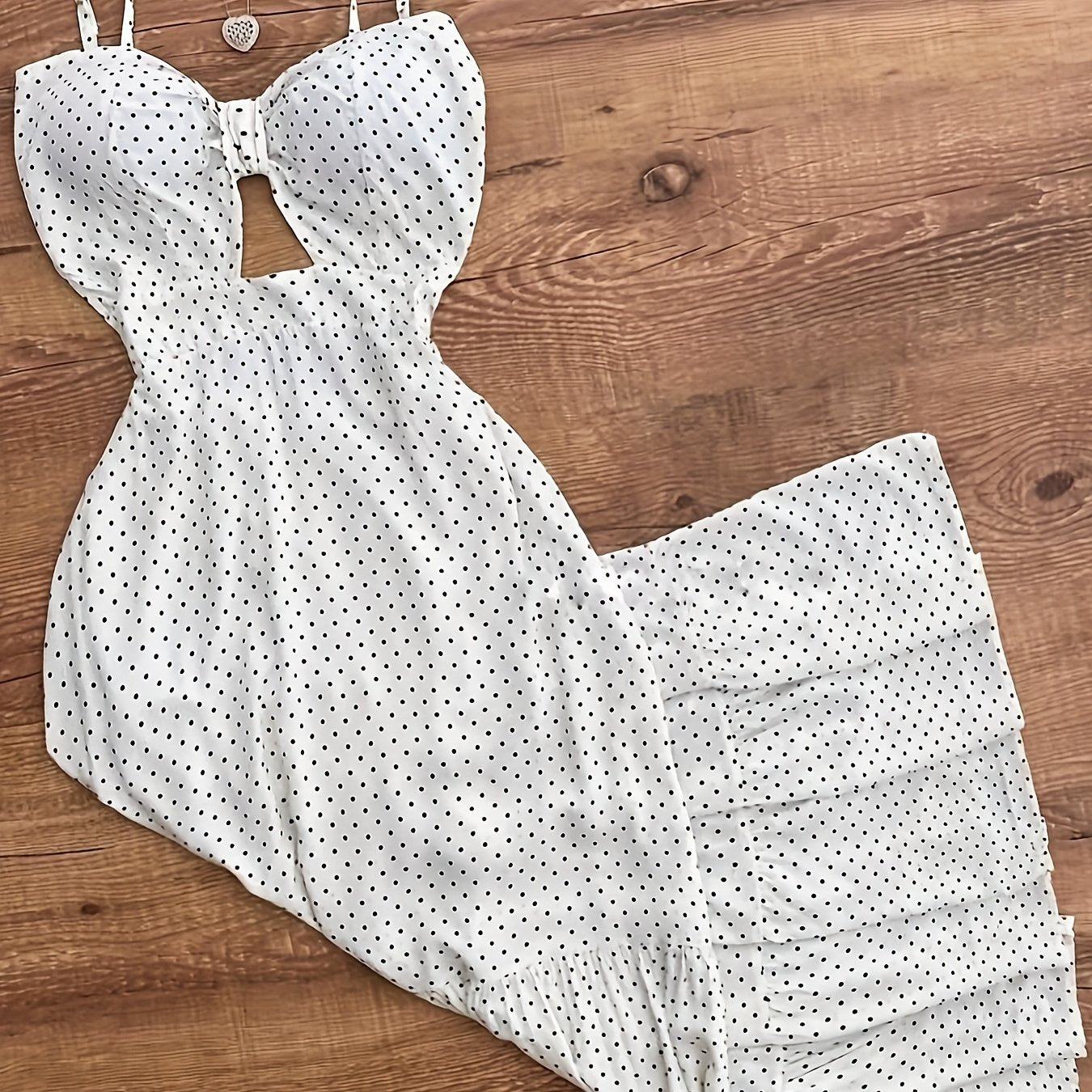 Damen Maxikleid mit Polka Dots und Rüschen – Elegantes Sommerkleid im Vintage-Stil für besondere Anlässe