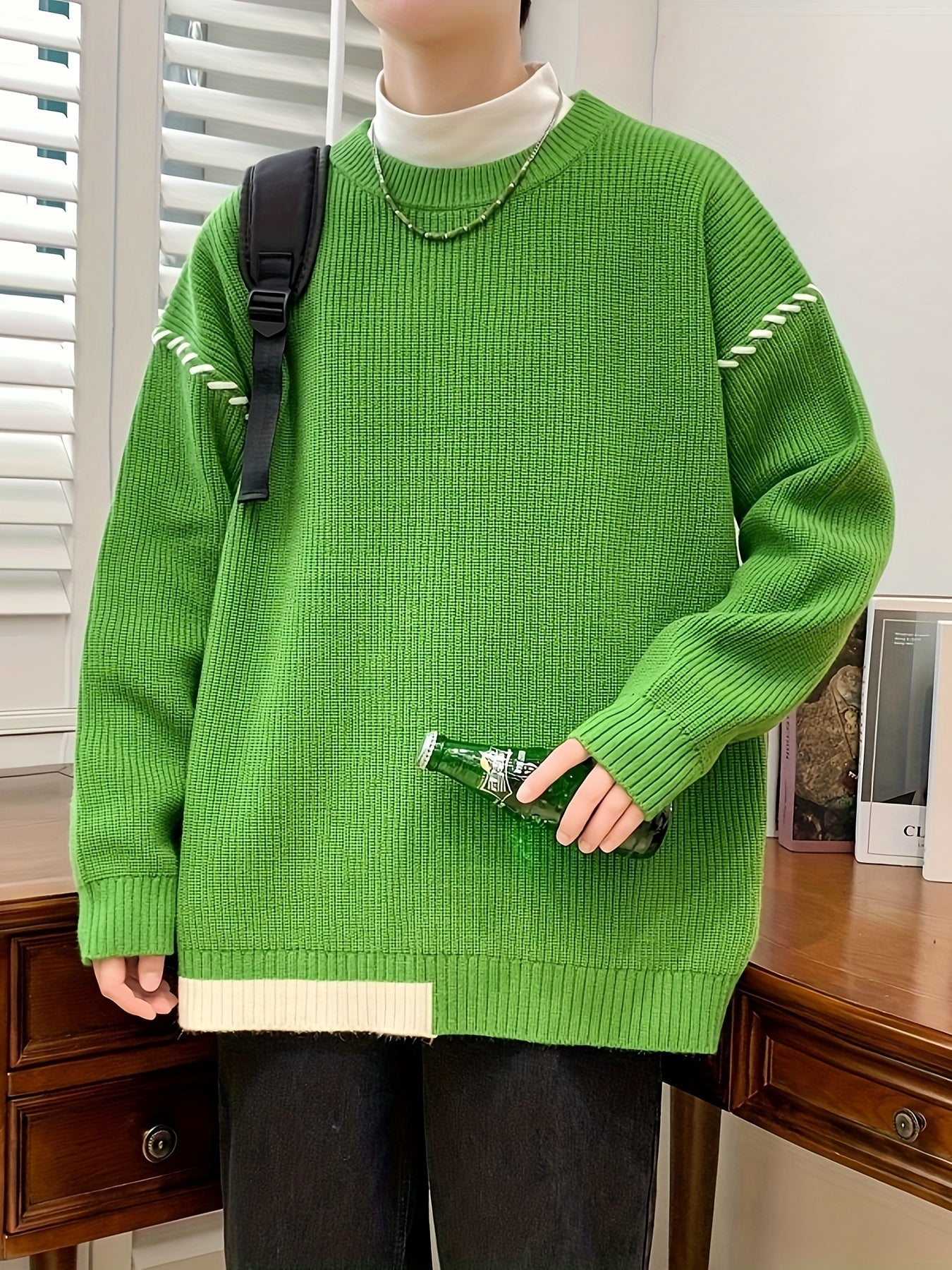 Unisex knitted sweater, crew neck, long sleeves, with contrasting details