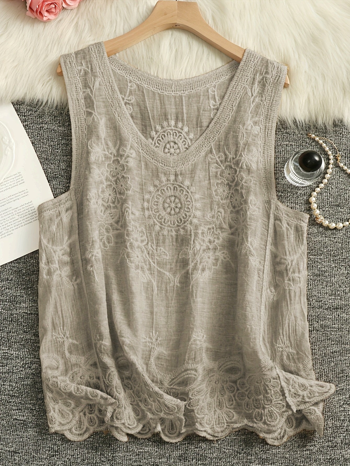 Women's Boho Embroidered Tank Top with Floral Details – Summer Casual Wear