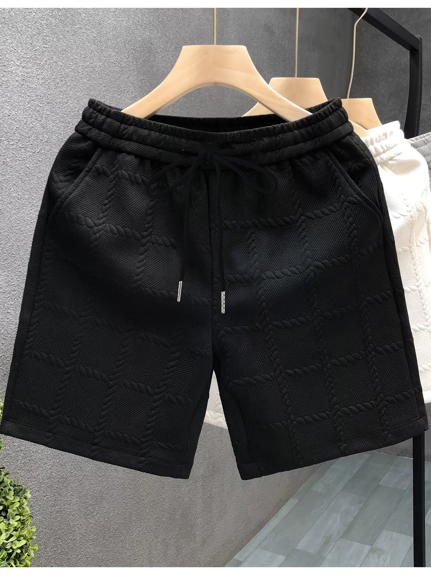 Men's casual shorts with modern 3D relief pattern – stylish athleisure for everyday and leisure