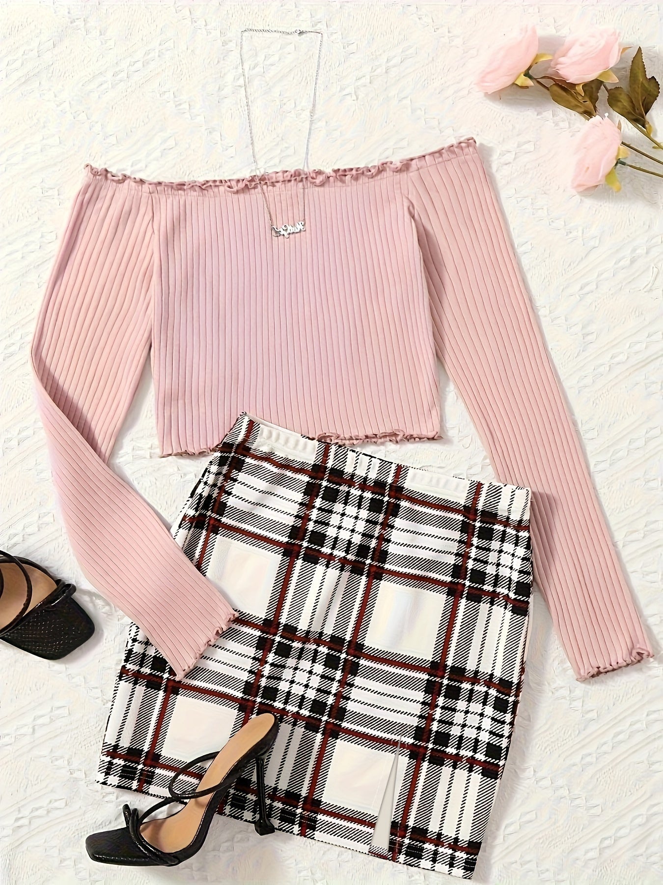 Women's Set Elegant Off-Shoulder Top and Plaid Mini Skirt – Perfect for Spring & Summer