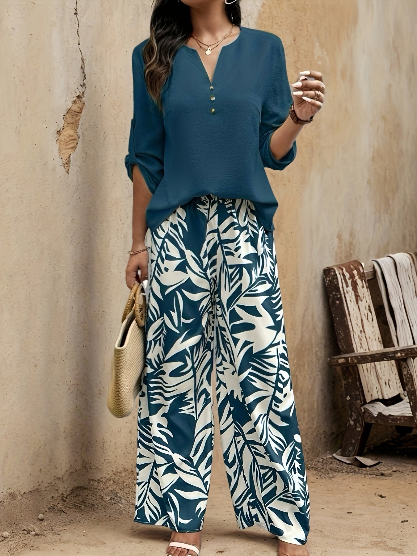 Women's Elegant Set with Tropical Pattern – Wide Pants and Blouse, Perfect for Spring & Summer