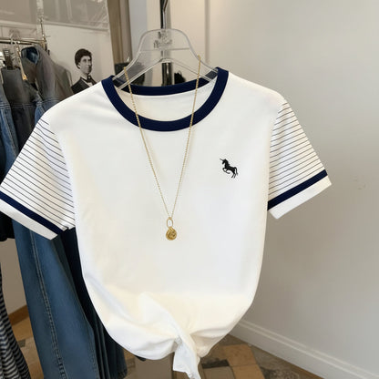 Women's T-shirt with Unicorn Logo and Striped Sleeves – Casual Wear with a Modern Style