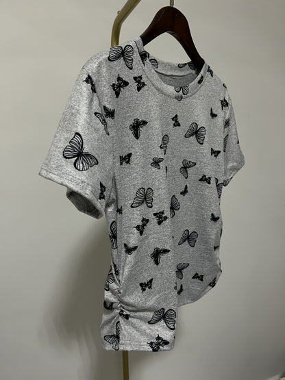 Damen T-Shirt mit Schmetterlingsdruck, tailliert, Kurzarm, Freizeit & Urlaub