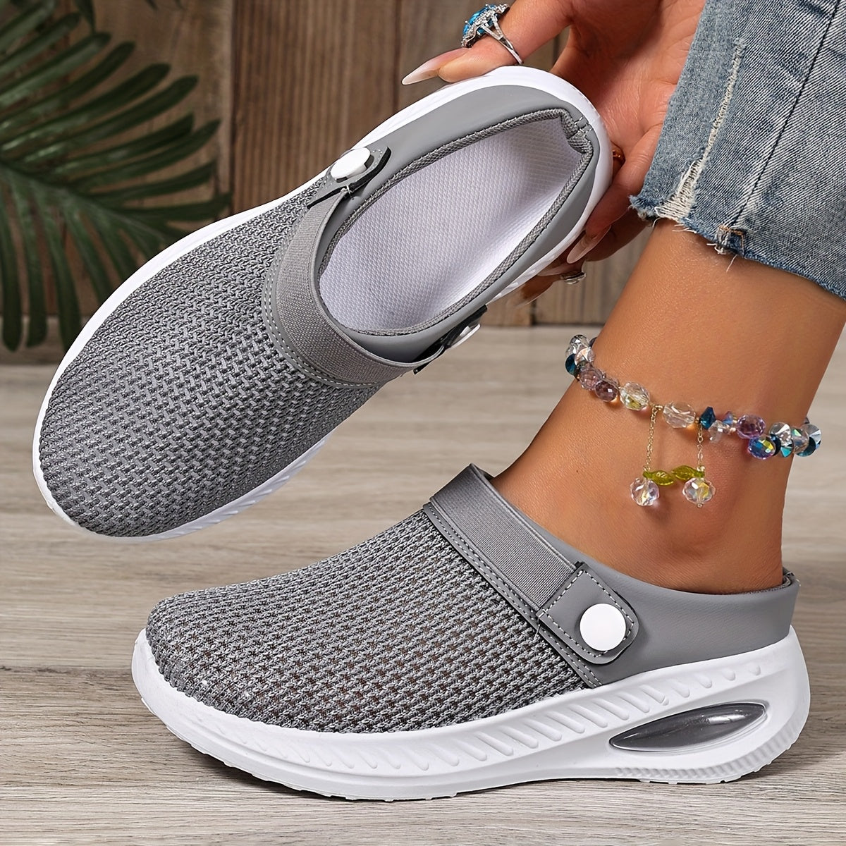 Women's Slip-On Mesh Clogs Comfortable Casual Shoes Sporty Style