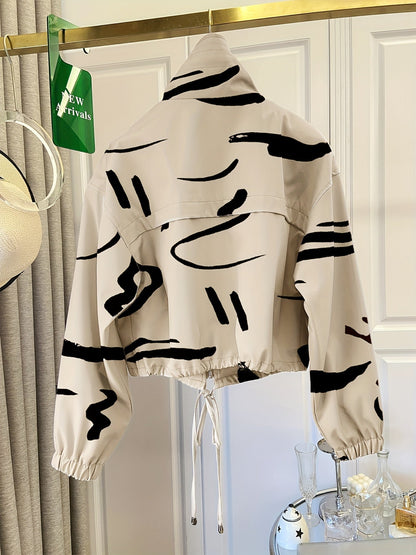 Women’s short jacket with stand-up collar and patterned print