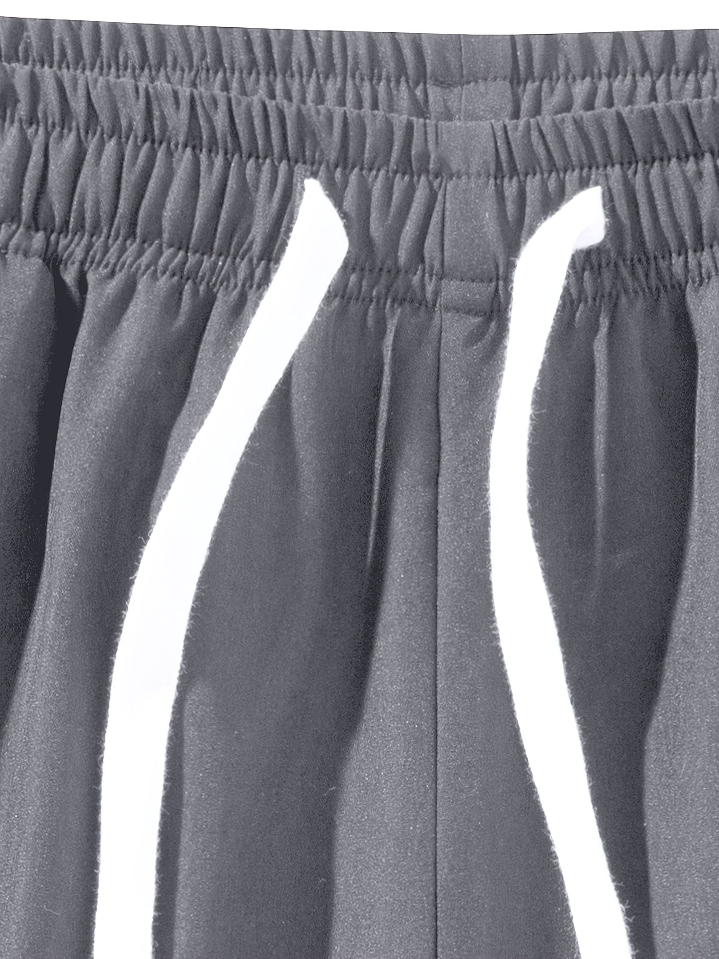 Men's Sports Shorts with Zipper Pockets and Drawstring – Perfect for Leisure and Fitness