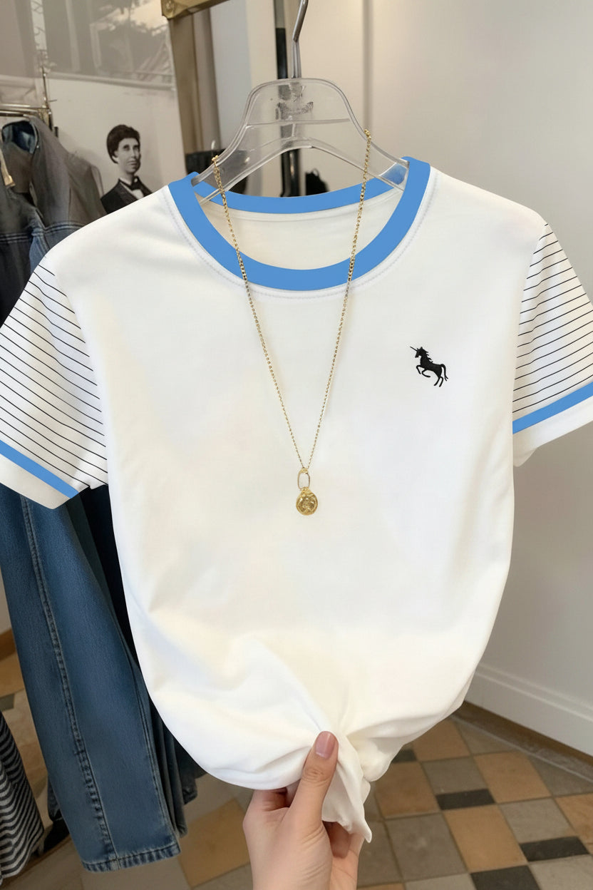 Women's T-shirt with Unicorn Logo and Striped Sleeves – Casual Wear with a Modern Style