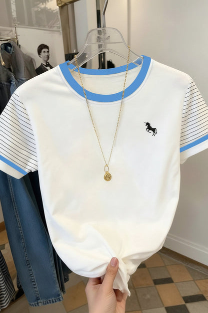 Women's T-shirt with Unicorn Logo and Striped Sleeves – Casual Wear with a Modern Style