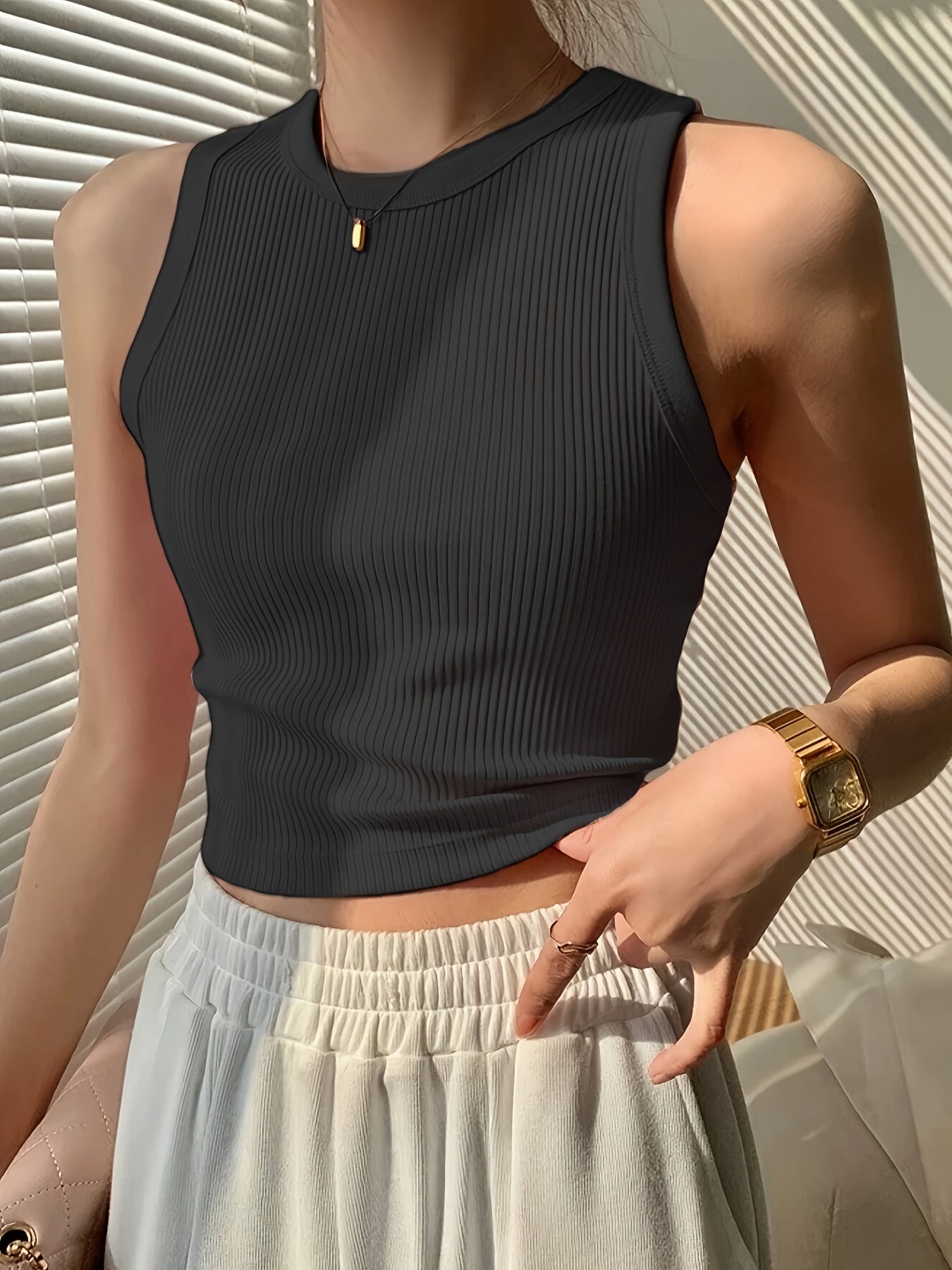 Women's Basic Ribbed Tank Top for Everyday, Sports, and Layering – Fitted Cut