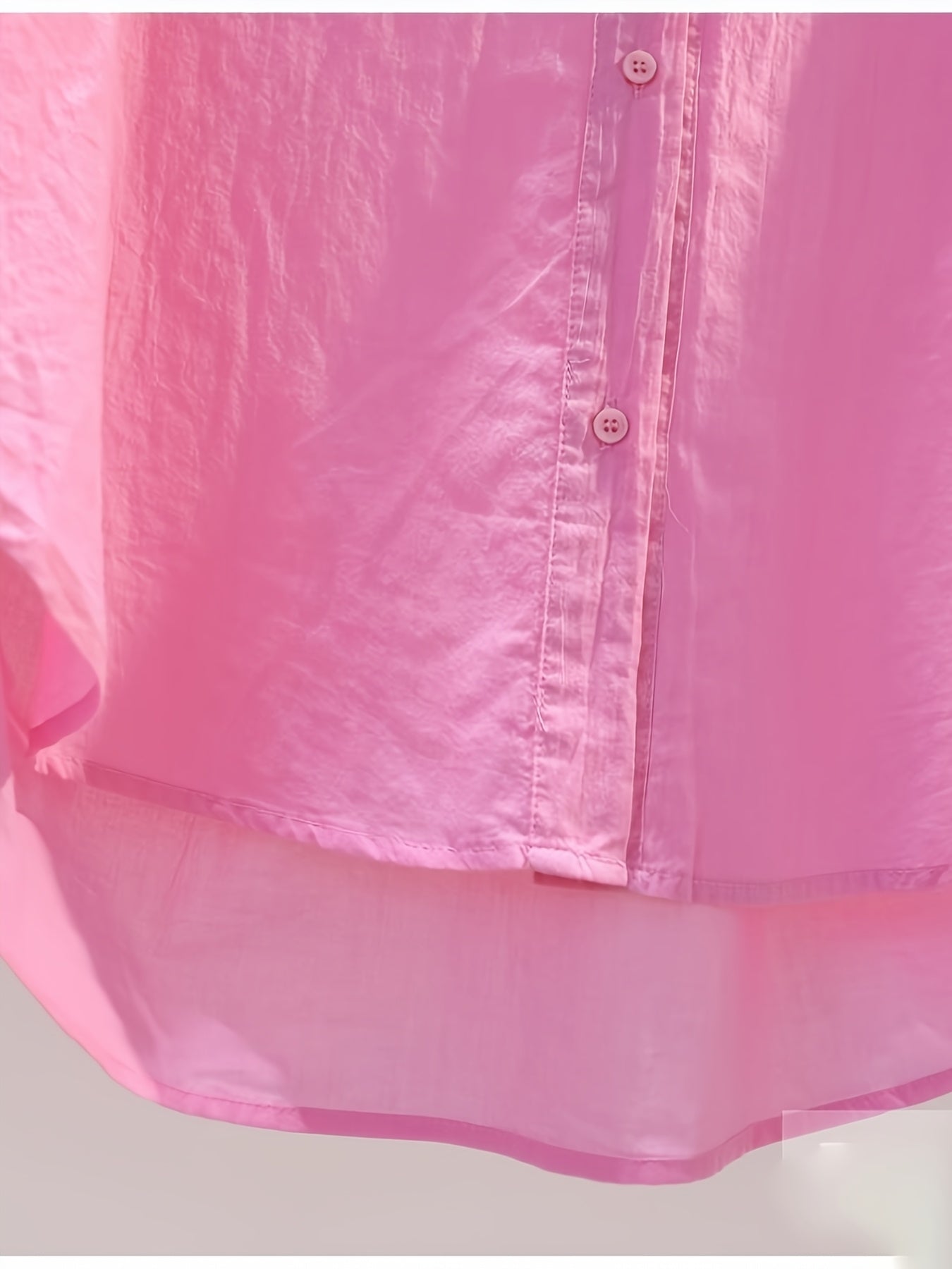 Women's Oversized Blouse Shirt with High-Low Hem and Short Sleeves – Fashionable Office and Casual Look