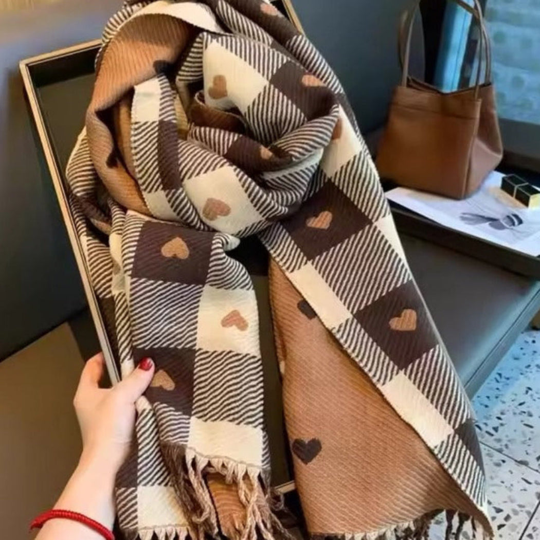 Plaid scarf with a heart pattern and fringes, brown women’s scarf