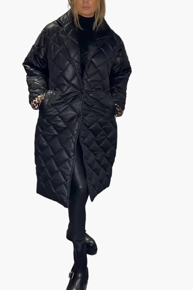 Damen Steppmantel mit Wendefunktion – Eleganter Wintermantel mit Leopardenprint und modernem Schnitt für Alltag & Freizeit