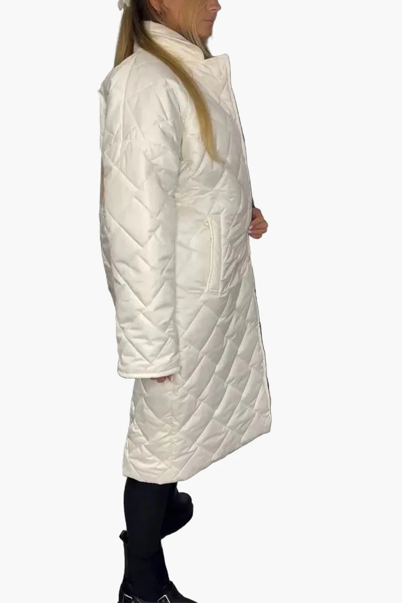 Damen Steppmantel mit Wendefunktion – Eleganter Wintermantel mit Leopardenprint und modernem Schnitt für Alltag & Freizeit