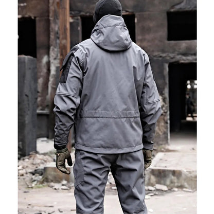 Men's Outdoor Tactical Softshell Suit – Wind- & Waterproof Functional Jacket with Pants for Adventure, Hiking & Survival