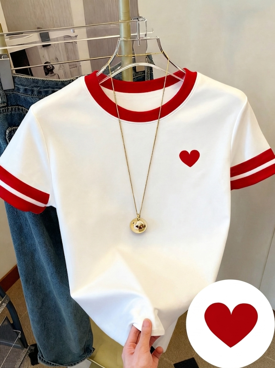 Damen T-Shirt mit Herz-Print und Kontraststreifen – Modisches Freizeitshirt für Frühling und Sommer